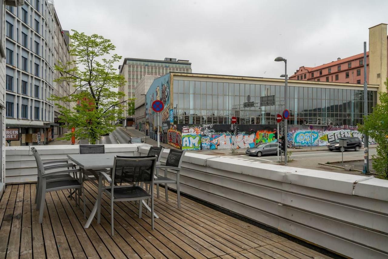 Amazing, Central House With Big Private Balcony Берген Екстериор снимка