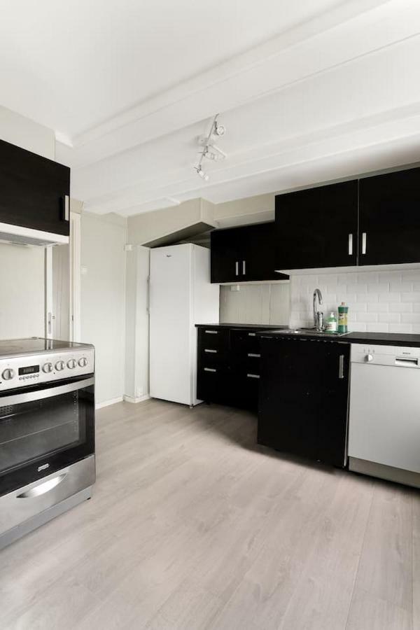 Amazing, Central House With Big Private Balcony Берген Екстериор снимка